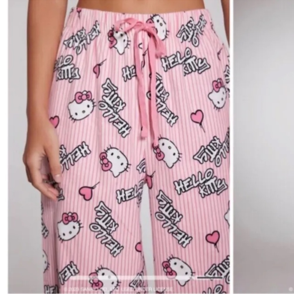 Hello Kitty x Forever 21 Hello Kitty Flannel Pajama Pants Size Medium